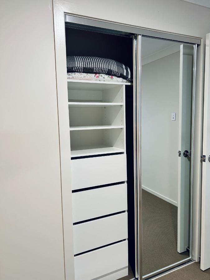 בריסביין One Bedroom Apartment מראה חיצוני תמונה